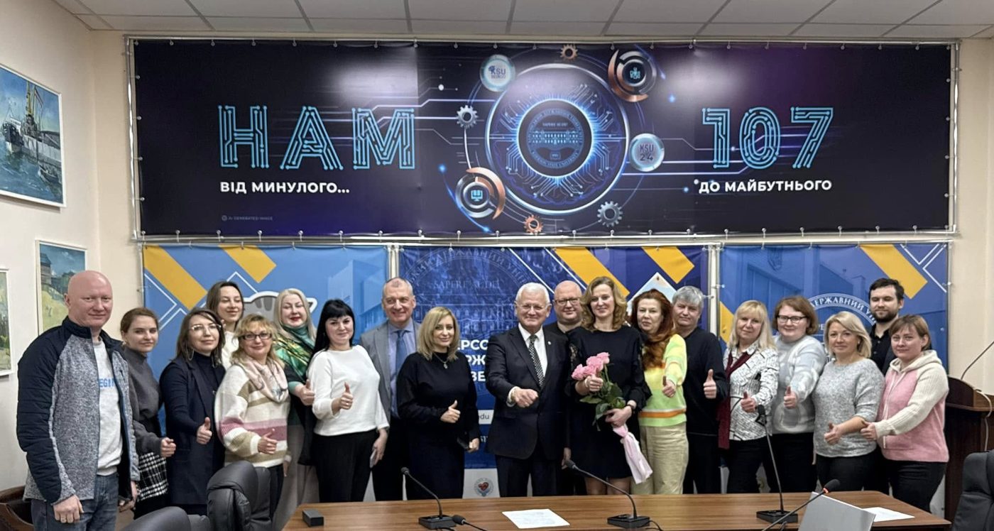 На факультеті бізнесу і права ХДУ відбулися збори трудового колективу
