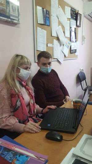 Нещодавно Степанець Вікторія, студентка 4 курсу спеціальності «Міжнародне право», взяла участь у IV Всеукраїнському конкурсі студентських науково-популярних есе на тему: «Трансформація сучасної світової системи» (дистанційно), організованому Київським національним університетом ім. Торгівля та економіка та ГО "Українська зовнішньополітична асоціація".