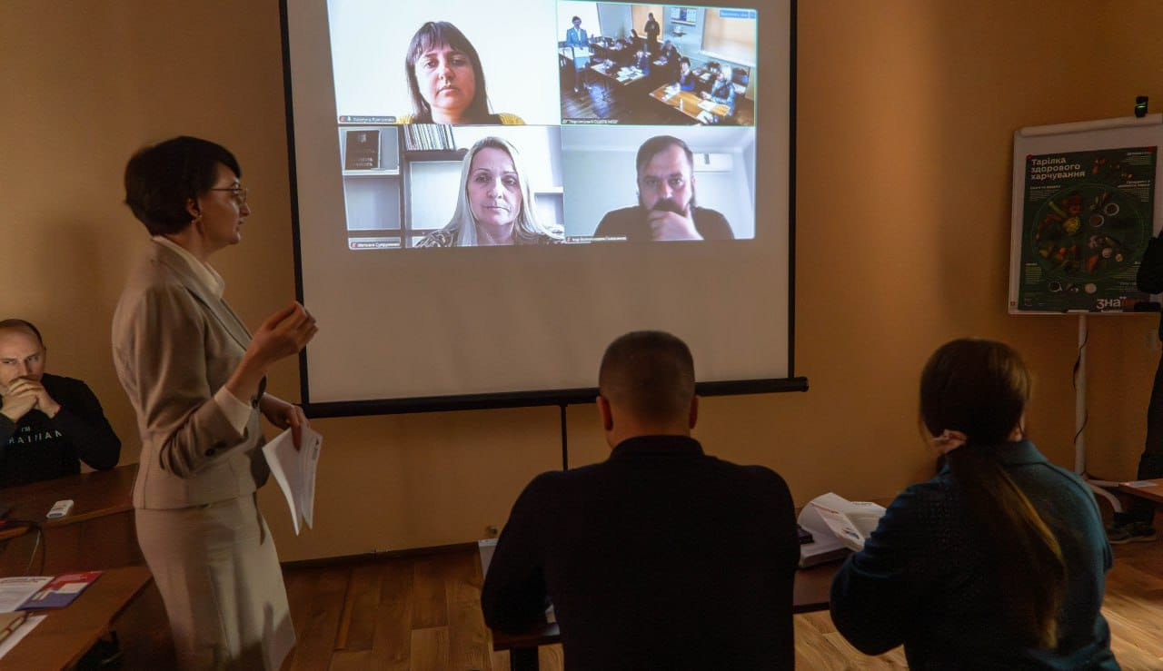 Декан медичного факультету ХДУ долучився до відкриття Центру для медичних працівників у Херсоні