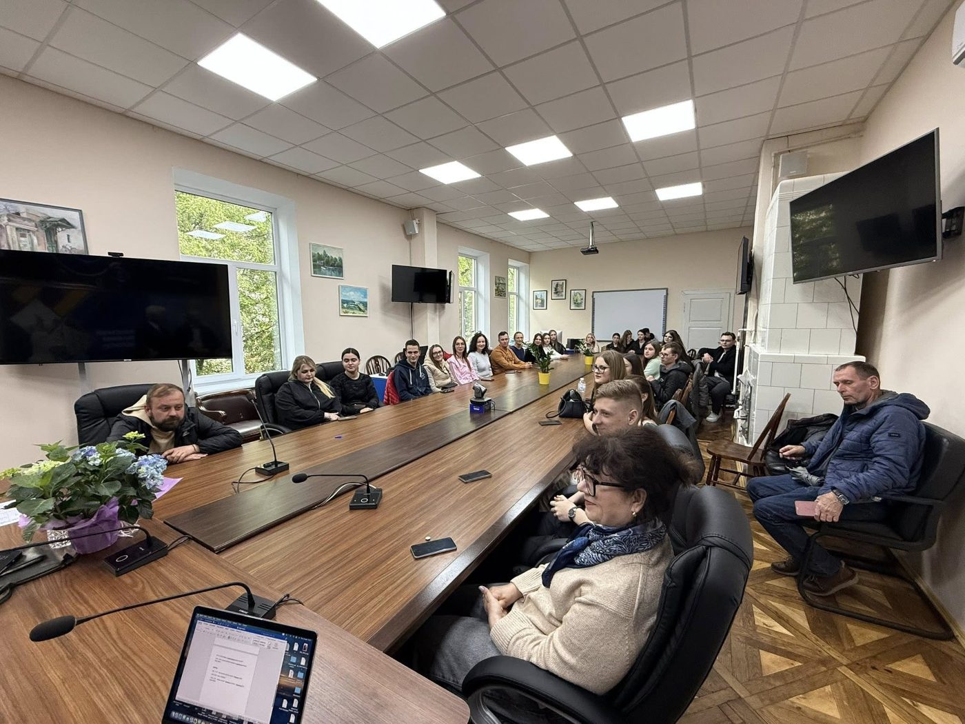 Ректор ХДУ зустрівся зі спільнотою медичного факультету