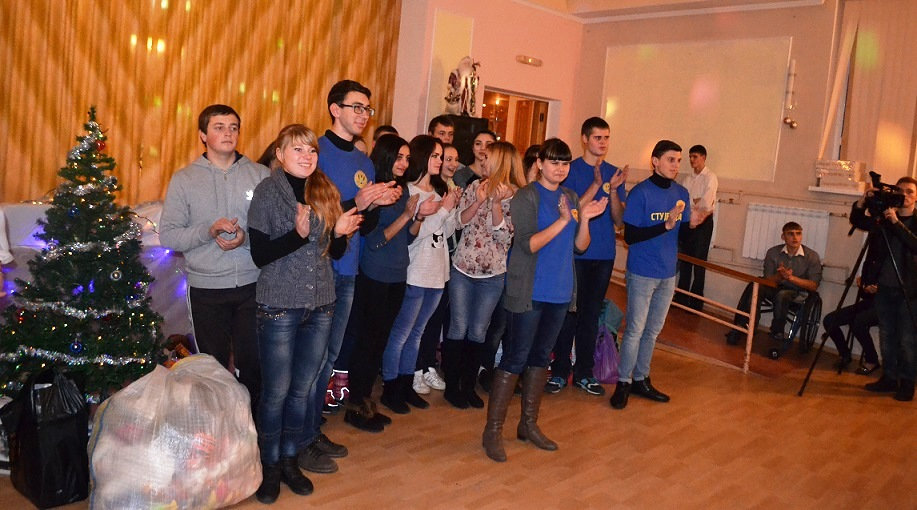 18 грудня активісти факультету психології, історії та соціології і факультету фізичного ви…