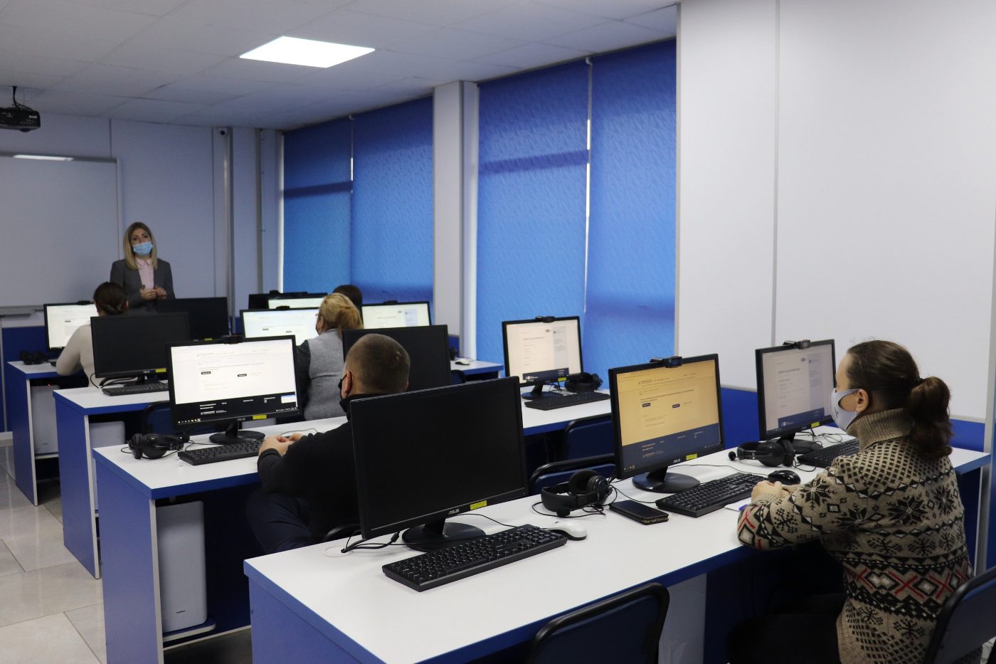 У ХДУ готуватиме до складання іспиту на знання державної мови