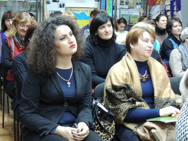 23 листопада в народному зразковому музеї історії ХДУ пройшов обласний семінар-тренінг з п…