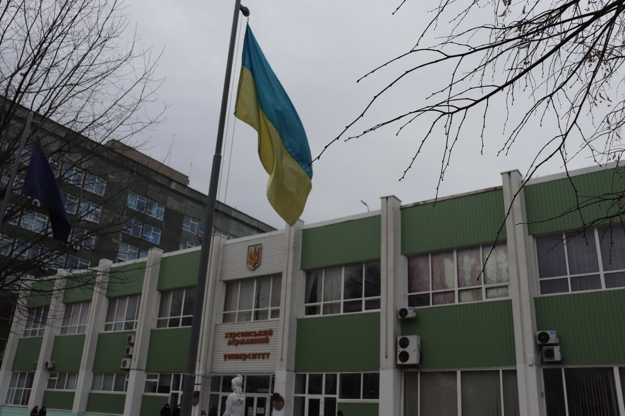 Як війна вплинула на ХДУ: відновлення освітнього процесу та переміщення офісу на Прикарпаття