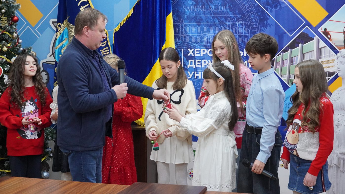 Учні херсонської музичної школи завітали до ХДУ з концертною програмою