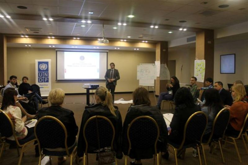 Наприкінці квітня у Чернігові відбувся тренінг «Права людини та місцева демократія». Безпо…