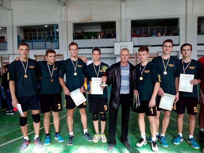 16-17 жовтня дівоча та юнацька команди Херсонського державного університету взяли участь у…