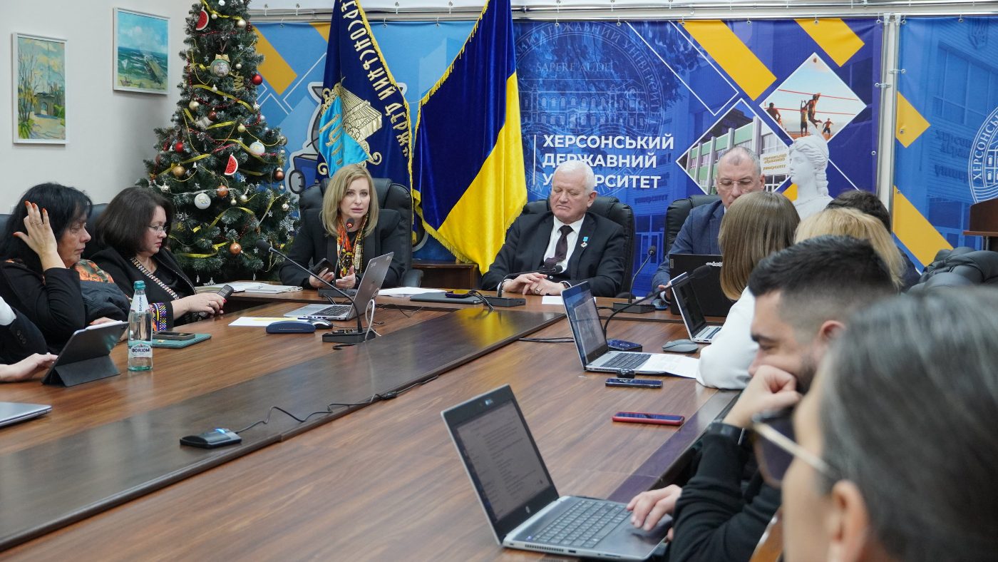 Ректор ХДУ прозвітував перед колективом