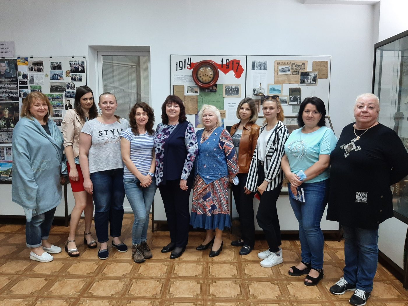 1 7 червня у народному зразковому музеї історії ХДУ відбулося останнє засідання ради музей…