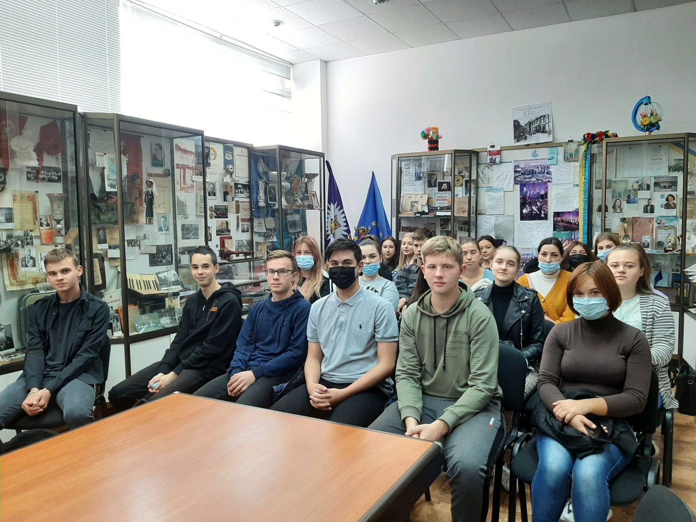 21 вересня у народному зразковому музеї історії ХДУ в ідбулися дві оглядові екскурсії “Від…