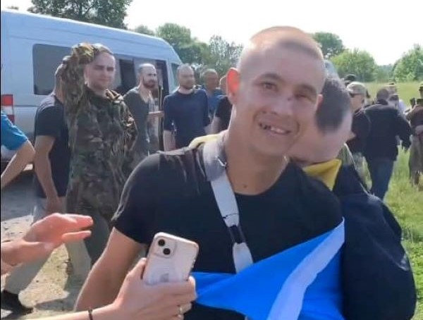 Випускник ХДУ, який повернувся з полону, потребує допомоги