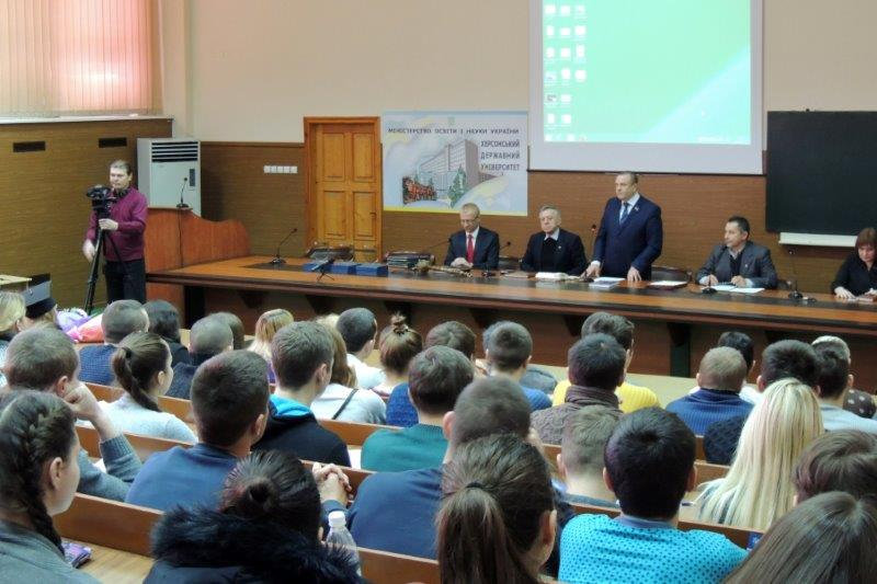 Студенти ХДУ отримали дипломи європейського зразка