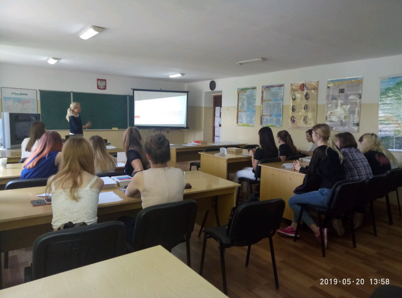 Linguistic Studio for Students Протягом 15 - 22 травня 2019 року на базі факультету інозем…