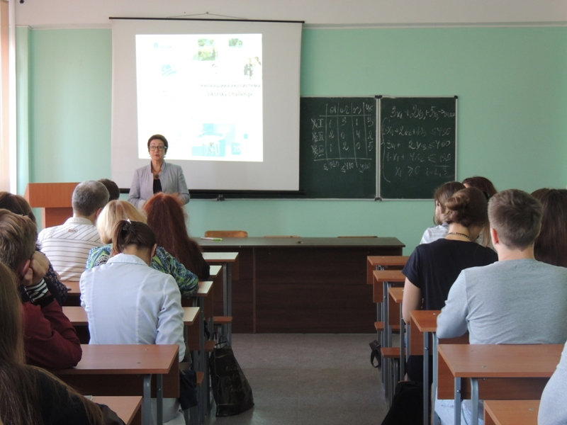 18 вересня на базі Херсонського державного університету відбувся круглий стіл для зацікавл…