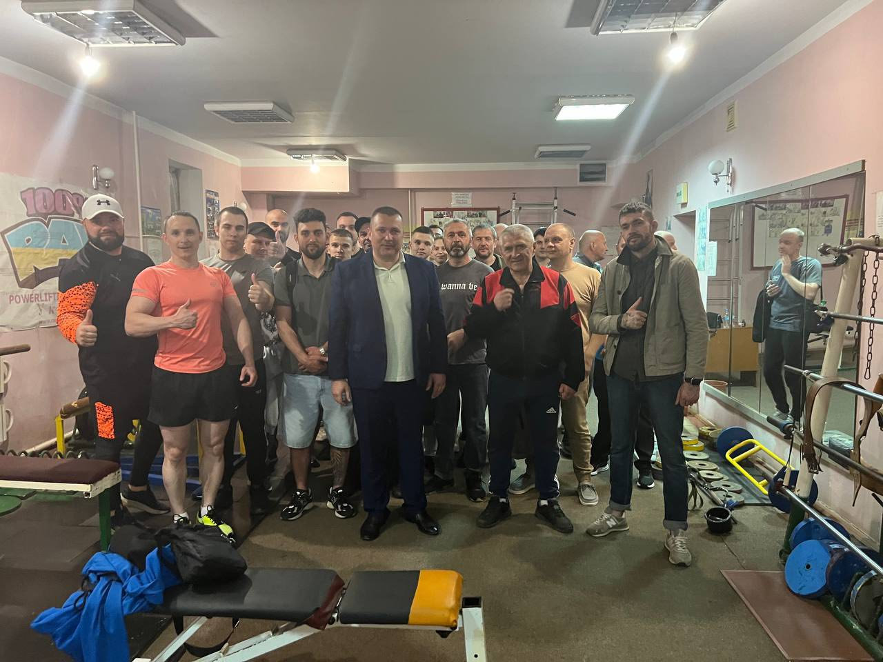 Для студентів ХДУ провели практичне заняття з кросфіту