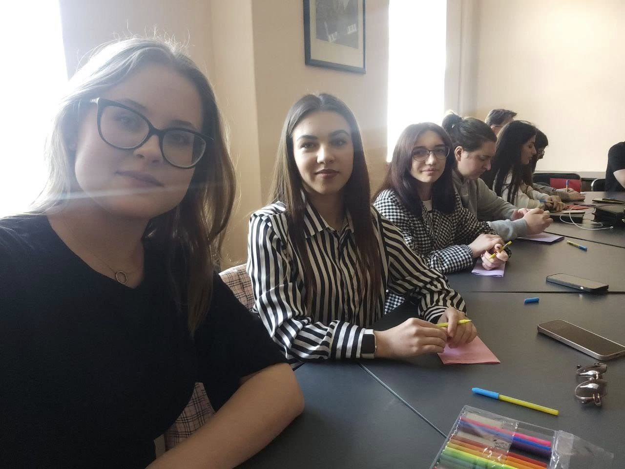Сьогодні в Херсонський державний університет відбувся психологічний тренінг для студентів…