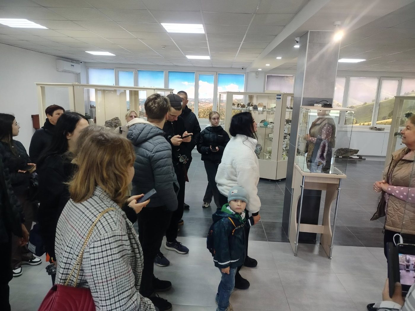 Здобувачі ХДУ відвідали геологічний музей ІФНТУНГ