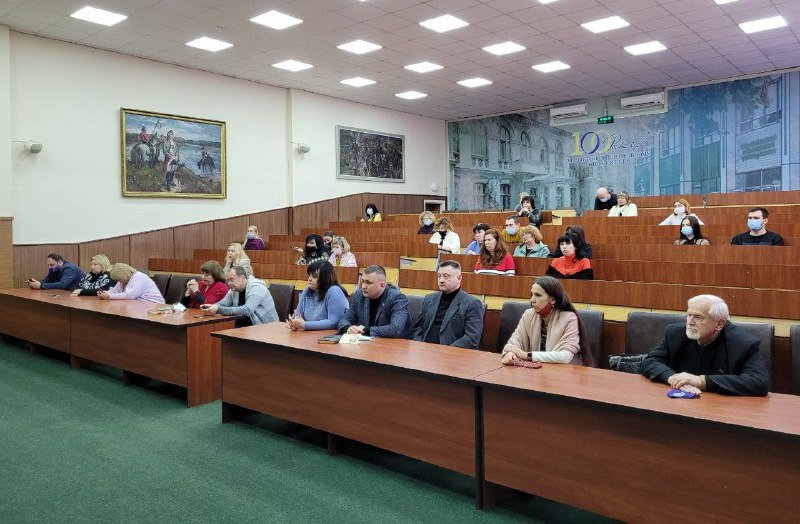 Сьогодні, 28 грудня, в Херсонському державному університеті відбулося останнє в цьому році…