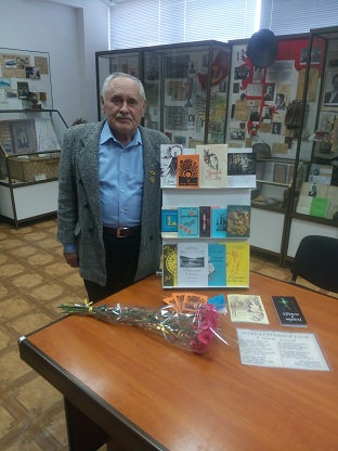 З нагоди Всесвітнього дня поезії в музеї історії ХДУ відбулася зустріч студентів 1 та 3 ку…