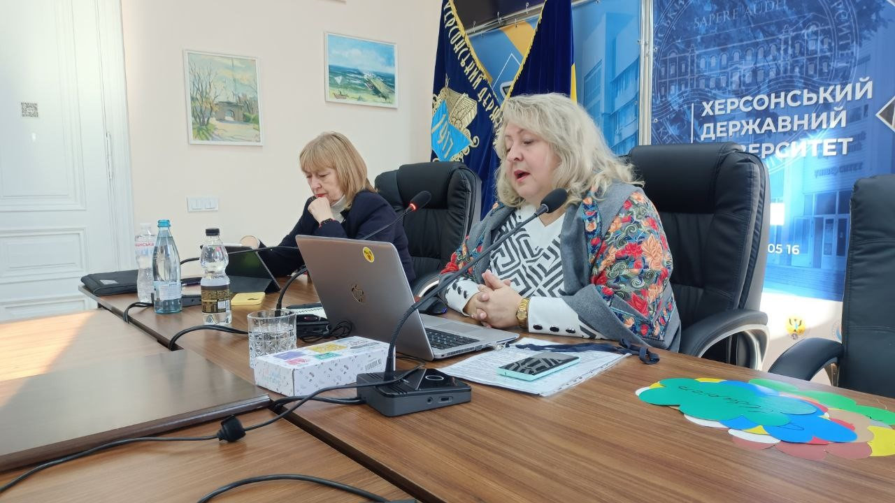 Майбутні педагоги ХДУ відвідали лекцію професорки КНУ імені В.Стефаника