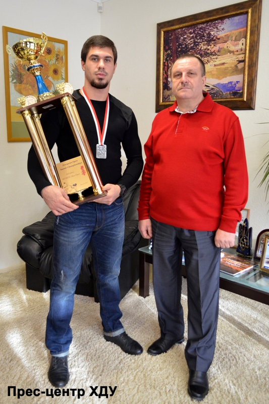Днями у Польщі завершився абсолютний чемпіонат Європи з кіокушин карате. Із визначною наго…