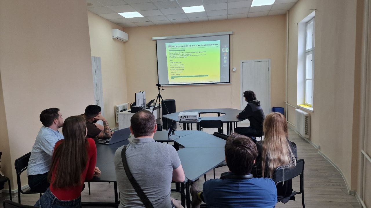Студентам ХДУ розповіли про тестування ІТ-компетентностей у межах проєкту Smart-PL програм…