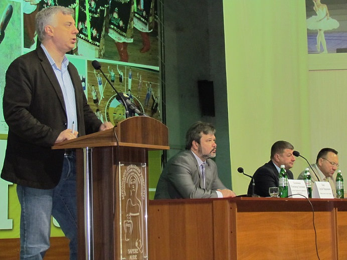 Міністерство освіти і науки пропонує партнерство навчальним закладам України