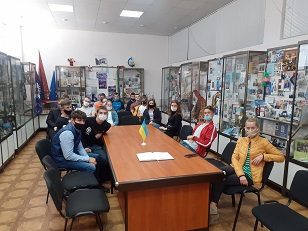 Народний зразковий музей історії ХДУ гостинно запрошує першокурсників на оглядову екскурсі…