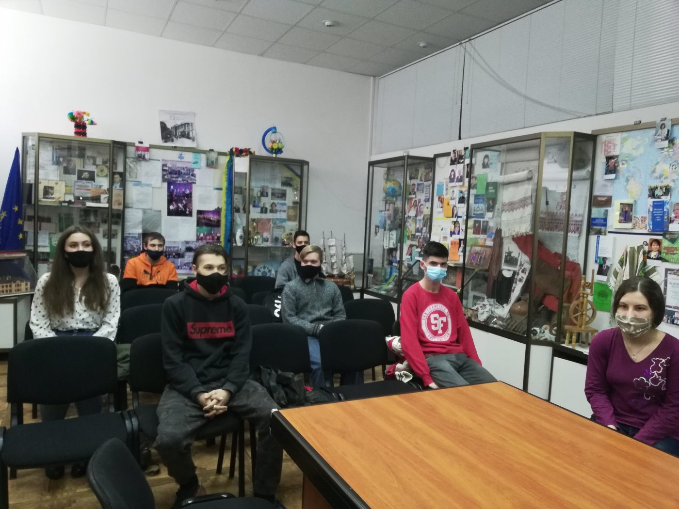 16 березня до народного зразкового музею історії ХДУ на оглядову екскурсію “Від Юр'ївськог…