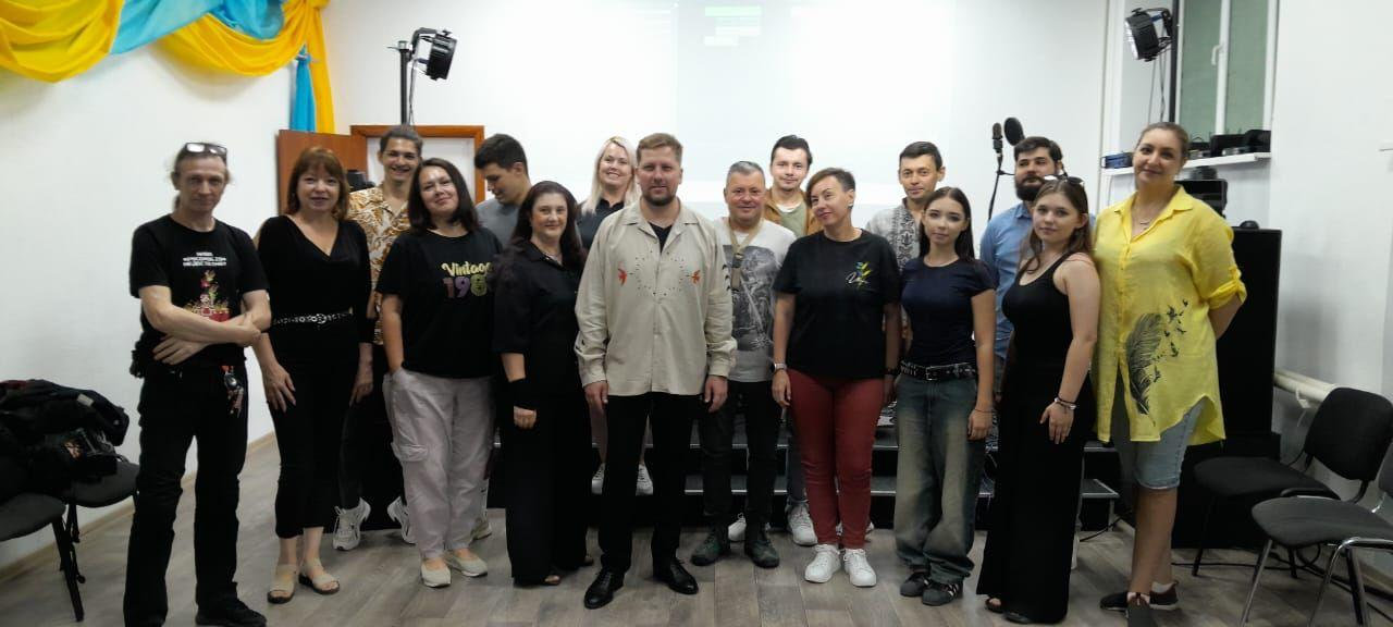 🎶 Сучасні вокально-інструментальні практики у фокусі!