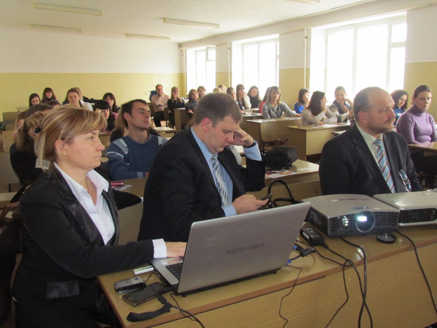 Студенти-випускники факультету іноземної філології ХДУ визначалися з майбутнім працевлаштуванням