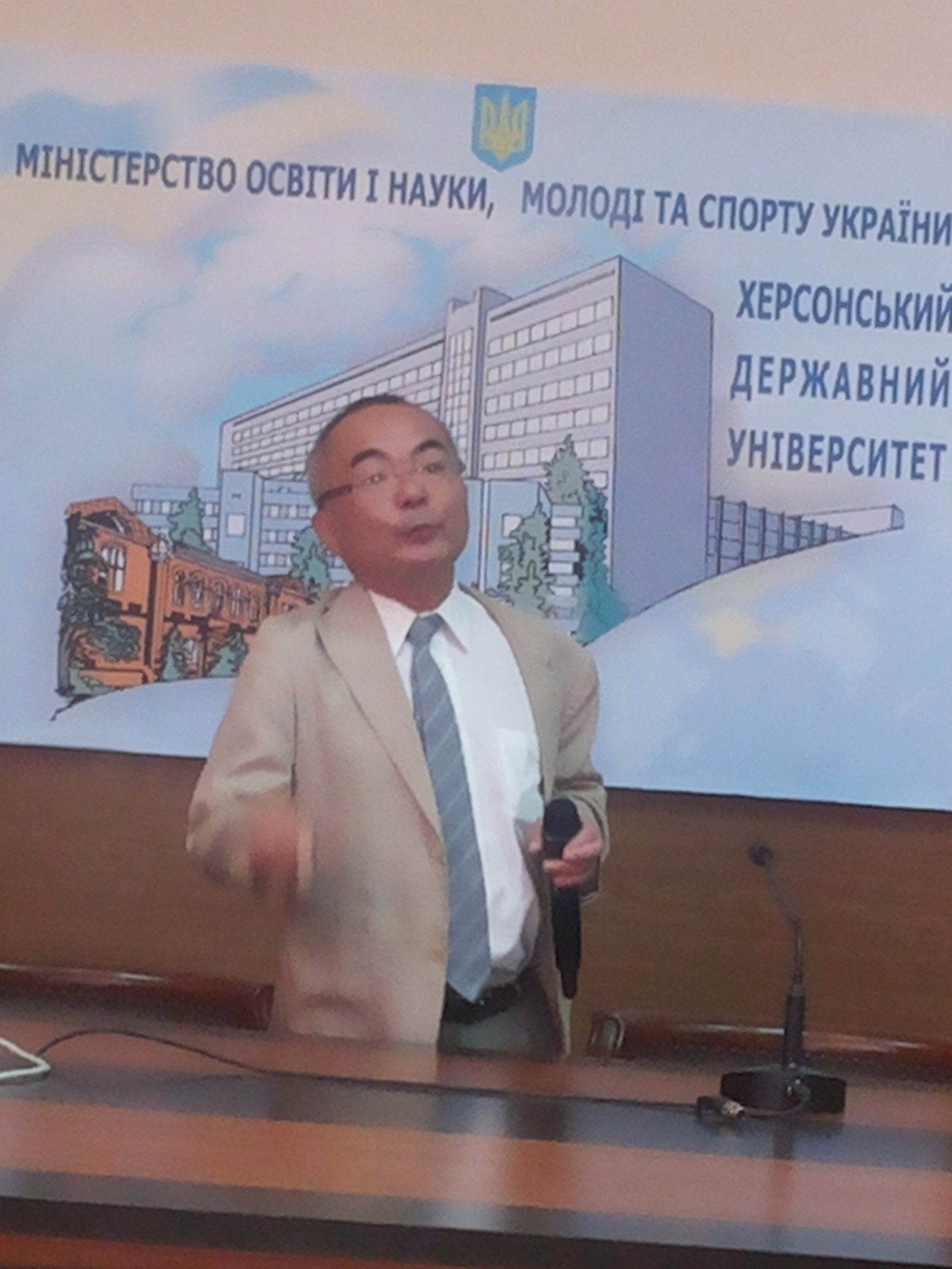 Зустріч з професором з університету Кохкадо (Японія) Кімітака Матсузато.