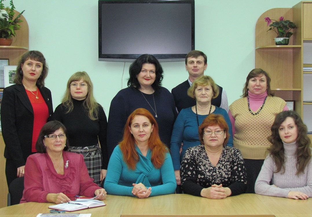 26 листопада 2013 року на базі загальноуніверситетської кафедри мовної освіти й кафедри фі…