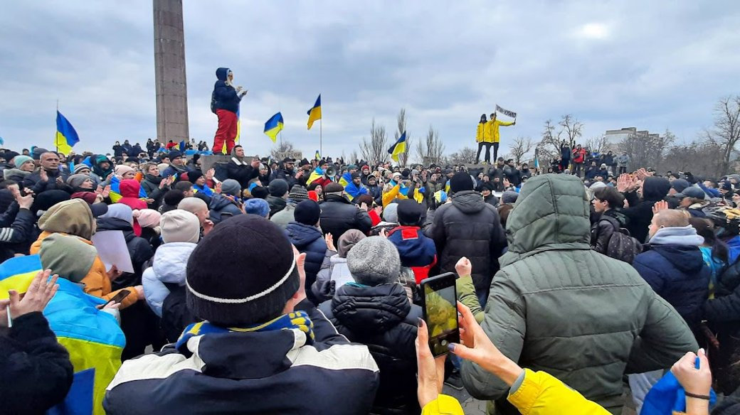 «Херсон-2022: з Україною в серці»: у ХДУ підготували друге видання про цивільний спротив херсонців під час окупації