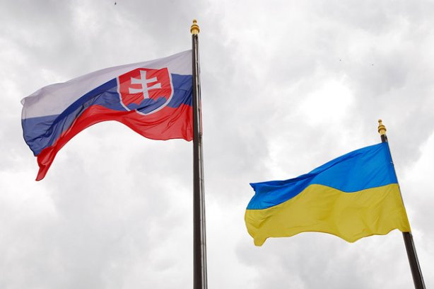 Стипендії на навчання в Словаччині 2016