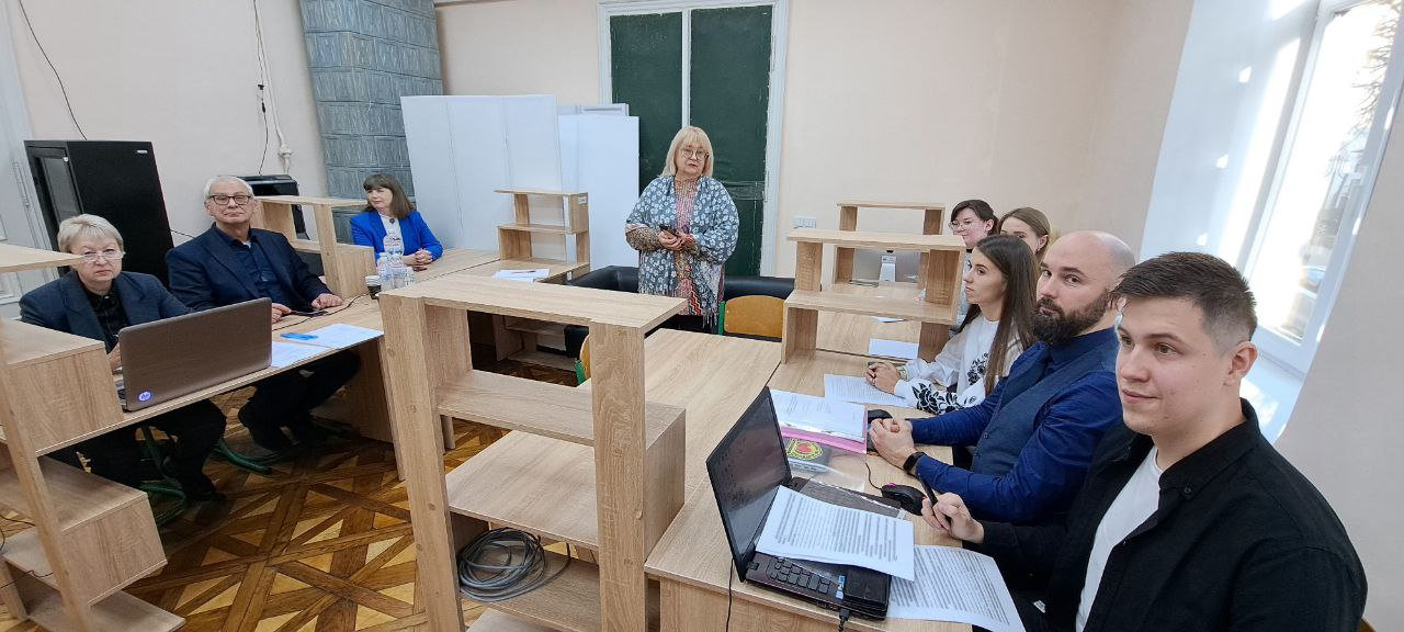 Вітаємо магістрів з успішним захистом кваліфікаційних робіт