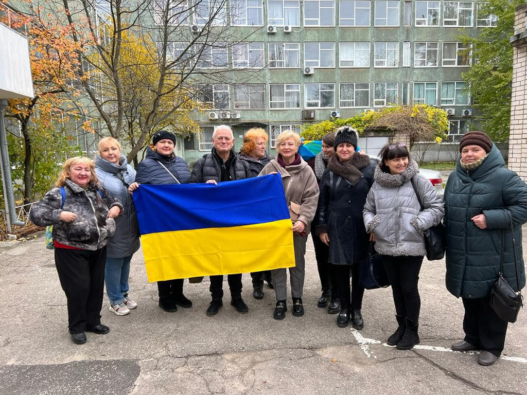 Ректор ХДУ передав подарунки вихованцям дитячого садочку Херсона
