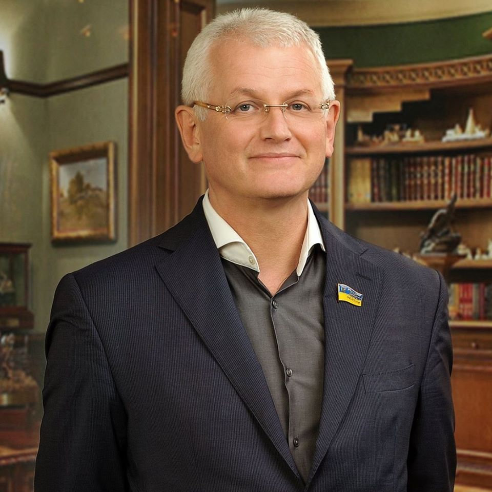 За сприянням народного депутата та проф.кафедри ІПІЕК ХДУ О.В. Співаковського та відповідн…