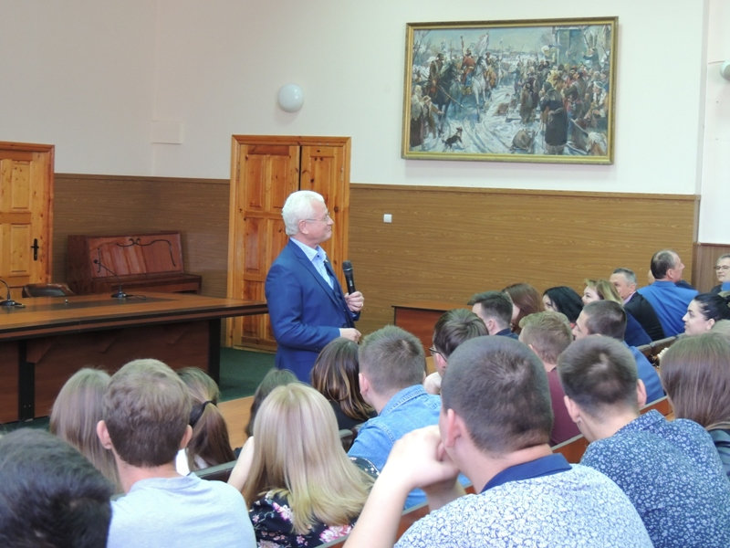 22 жовтня у Херсонському державному університеті відбулася зустріч студентського активу з…