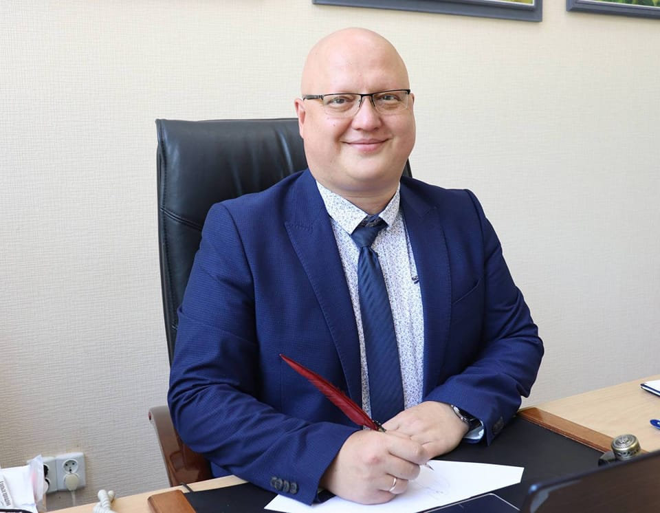 Звільнено проректора ХДУ Максима Вінника