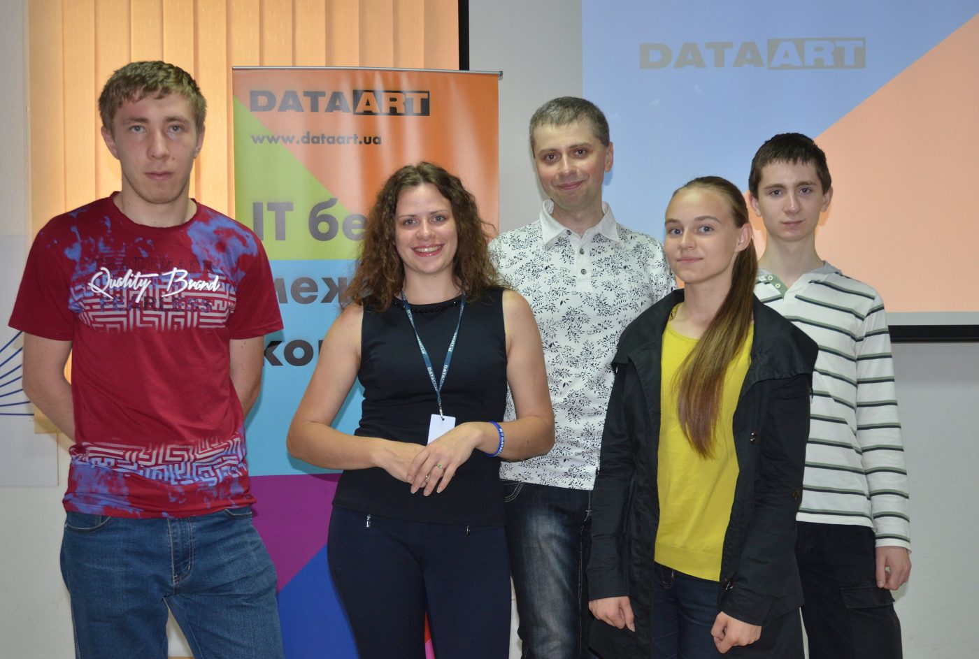 Підсумки суботньої школи 2015-2016 У суботу, 28 травня 2016 року, відбулось нагородження н…