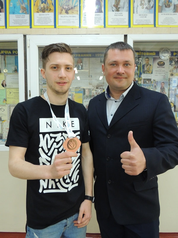 12-15 квітня в Баку (Азербайджан) відбувся XXVI чемпіонат Європи зі стрибків на батуті. На…