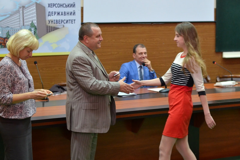 Цьогоріч до лав Херсонського державного університету прийняли 36 аспірантів та 1 докторант…