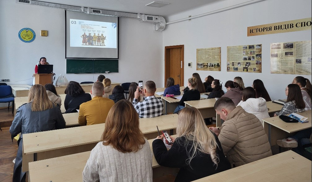 У ХДУ пройшла лекція про медичне забезпечення під час війни