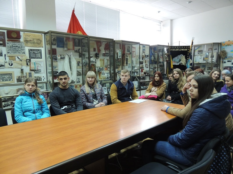 З нагоди 100-ї річниці від дня заснування Херсонського державного університету в зразковом…