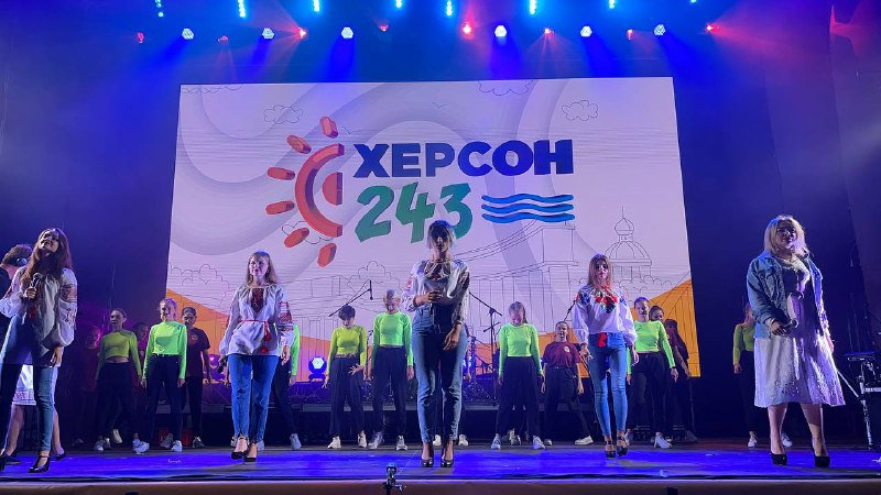 Понад 100 студентів ХДУ взяли участь у заходах до Дня міста