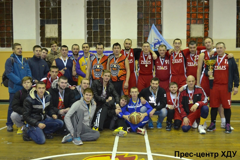 Спортивні традиції у ХДУ