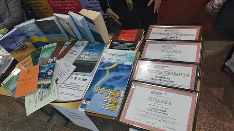 Зараз в Головному корпусі ХДУ відбувається презентація факультетів!