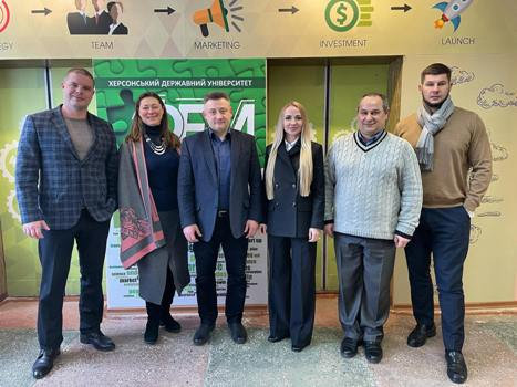 Провідні адвокати Херсонщини зустрілись з студентами факультету бізнесу та права ХДУ.