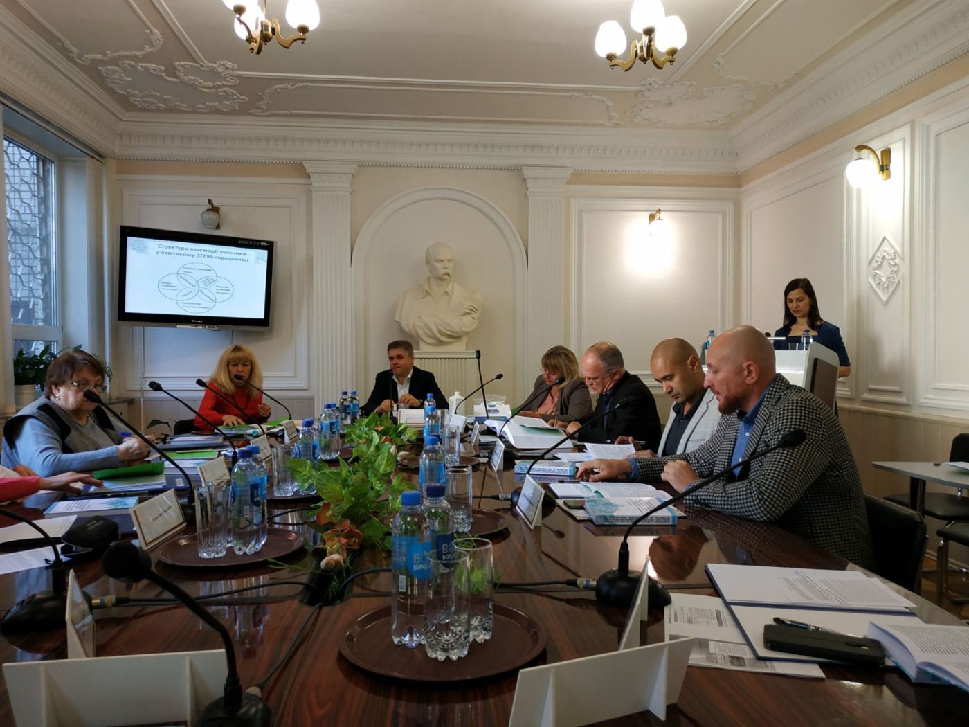 Вітаємо з успішним захистом докторської дисертації! Вітаємо доцента кафедри інформатики, п…